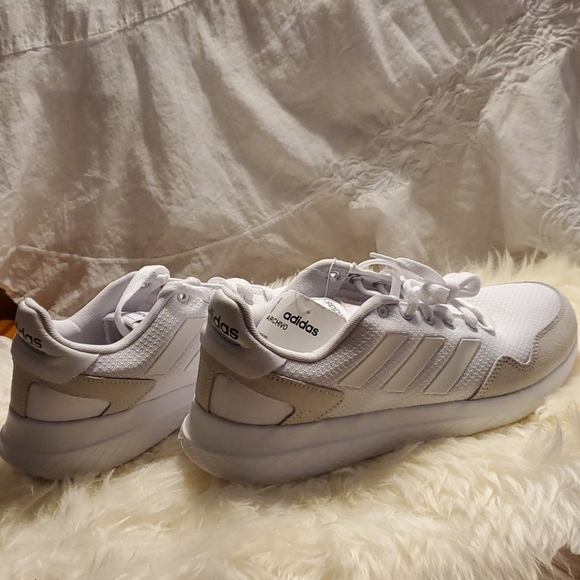 NWT Men's Adidas ARCHIVO - White in Size 9 1/2 - Picture 7 of 7